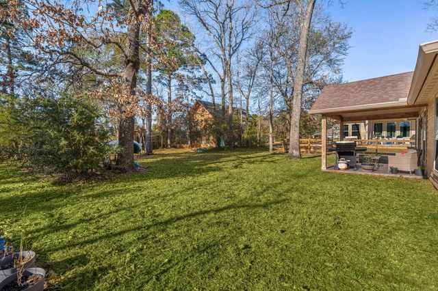 91 Hillsborough Drive, Huntsville, TX 77340