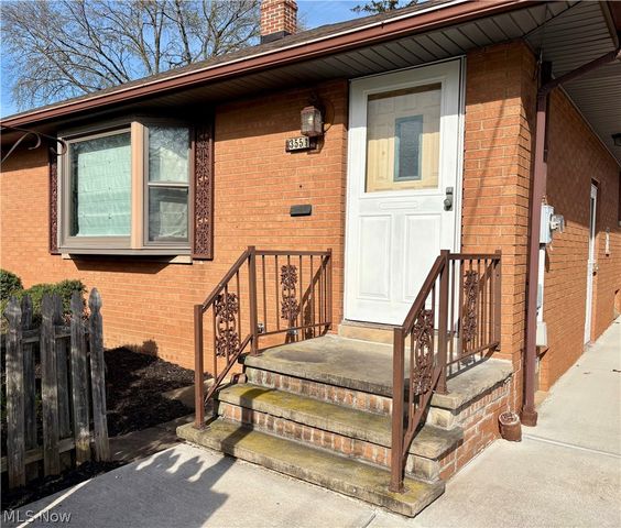 355 Gayle Drive, Sheffield Lake, OH 44054