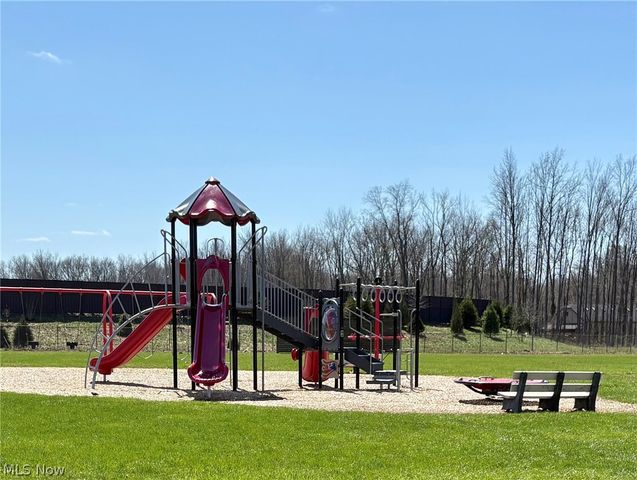 355 Gayle Drive, Sheffield Lake, OH 44054