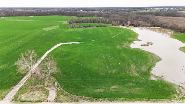 2003 COUNTY ROAD 1740, Cairo, MO 65270