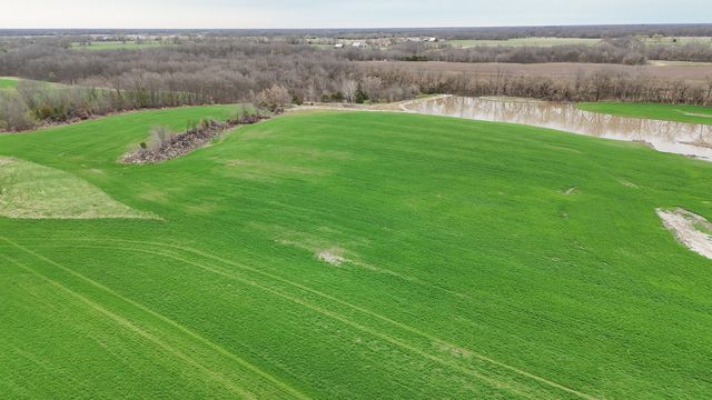 2003 COUNTY ROAD 1740, Cairo, MO 65270