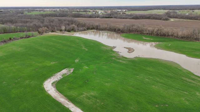 2003 COUNTY ROAD 1740, Cairo, MO 65270