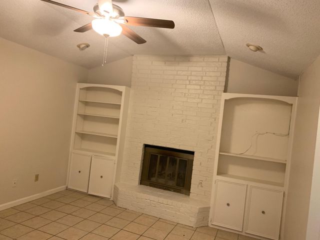 904 Norwell LN, Pflugerville, TX 78660