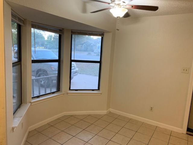 904 Norwell LN, Pflugerville, TX 78660