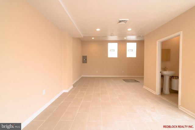 6812 OGONTZ AVE, Philadelphia, PA 19138