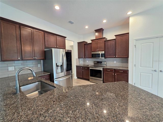 11240 MARVELWOOD ROAD, Weeki Wachee, FL 34614