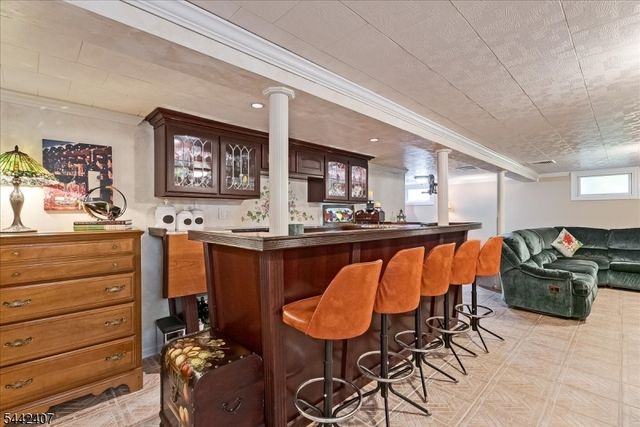 8 Alyson Dr, Fairfield Twp., NJ 07004