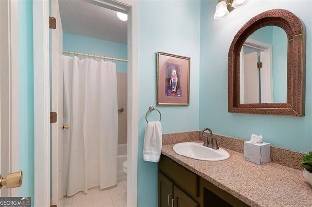1109 Canyon Point Circle, Roswell, GA 30076
