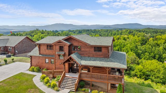 685 Stockton Drive, Sevierville, TN 37876