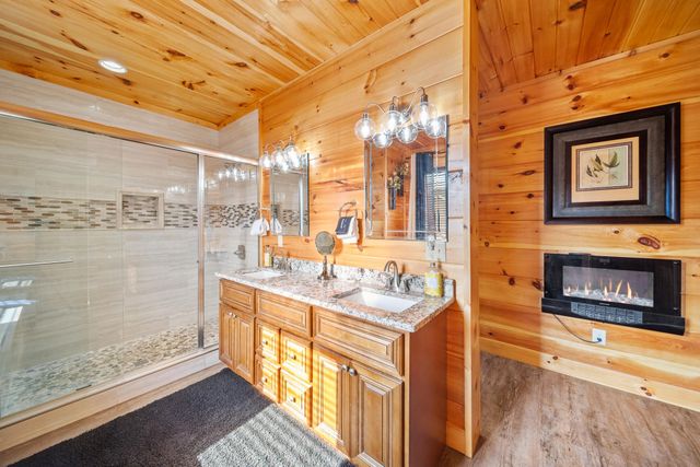 685 Stockton Drive, Sevierville, TN 37876