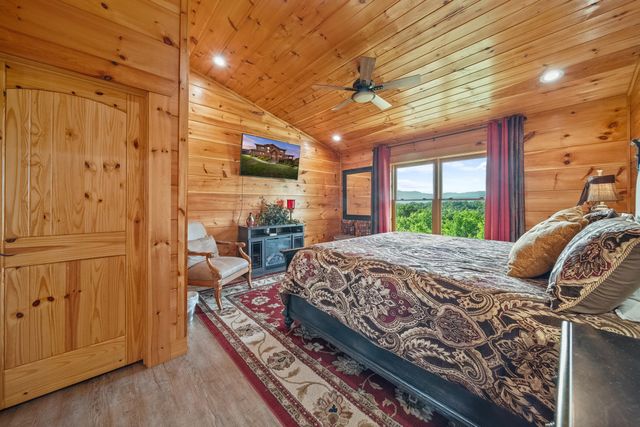 685 Stockton Drive, Sevierville, TN 37876