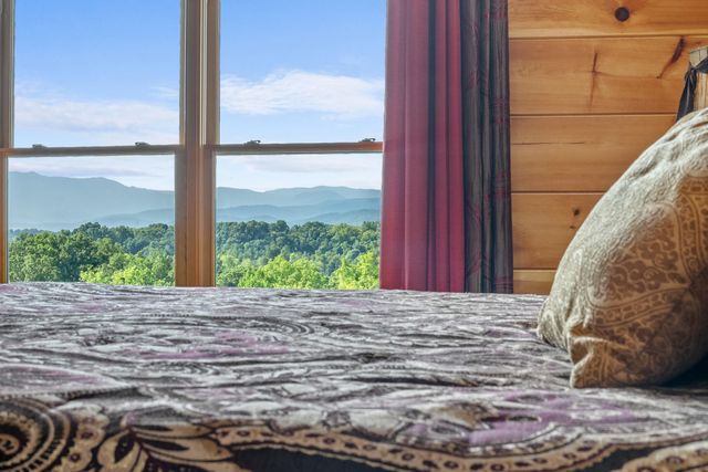 685 Stockton Drive, Sevierville, TN 37876