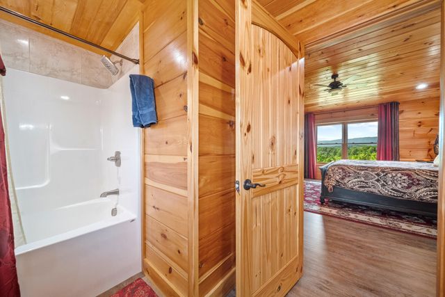 685 Stockton Drive, Sevierville, TN 37876