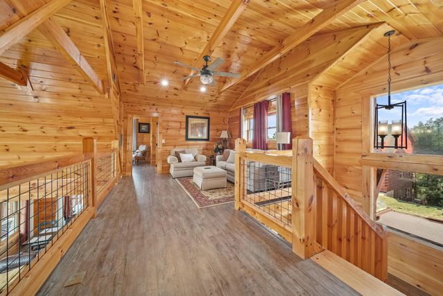 685 Stockton Drive, Sevierville, TN 37876