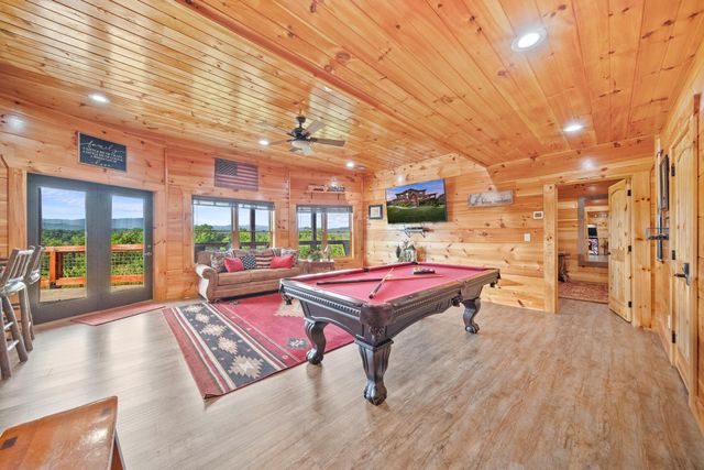 685 Stockton Drive, Sevierville, TN 37876