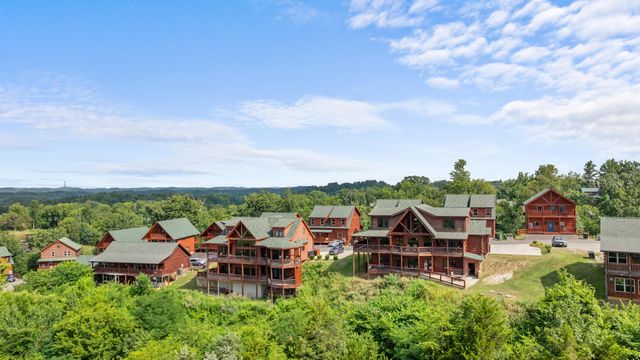 685 Stockton Drive, Sevierville, TN 37876