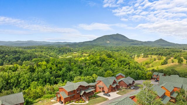 685 Stockton Drive, Sevierville, TN 37876