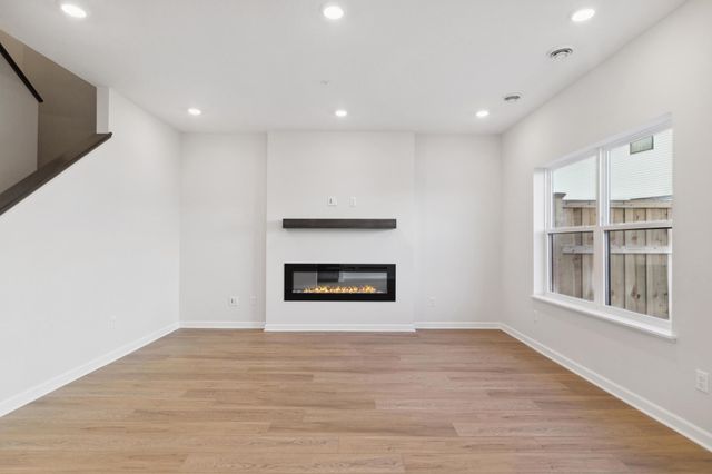 10320 Birchwood Circle, Victoria, MN 55318