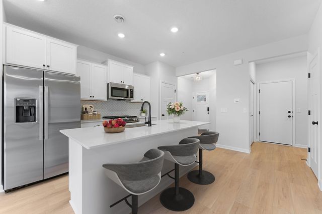 10320 Birchwood Circle, Victoria, MN 55318