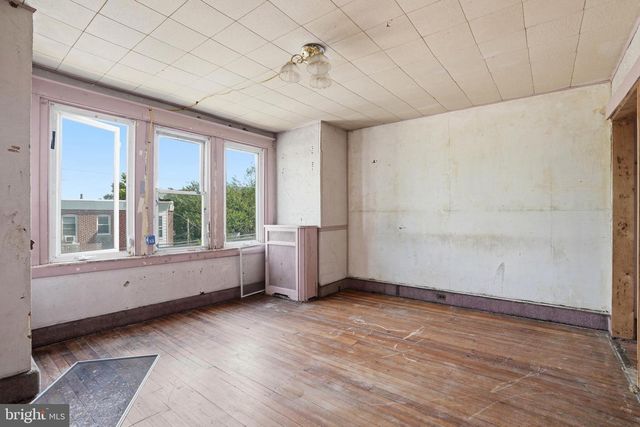 6154 WALKER ST, Philadelphia, PA 19135