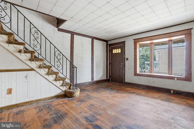 6154 WALKER ST, Philadelphia, PA 19135