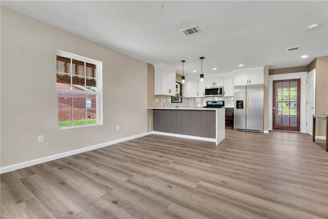 2105 Cabot Circle, Bryan, TX 77803