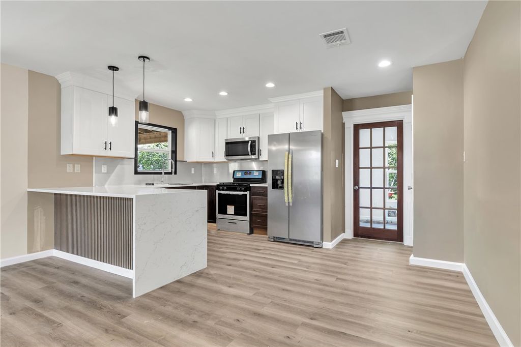 2105 Cabot Circle, Bryan, TX 77803 — photo 3