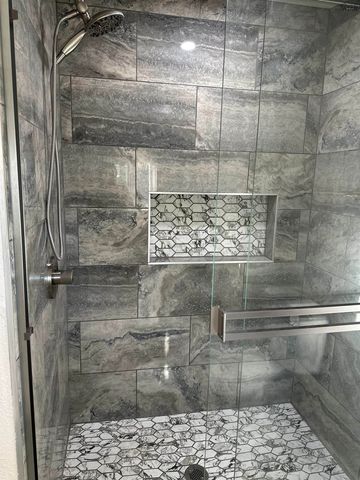 1101 E CRAFTON STREET, Henrietta, TX 76365