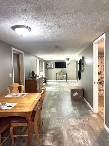 330 Happy Hollow Road, Hustonville, KY 40437