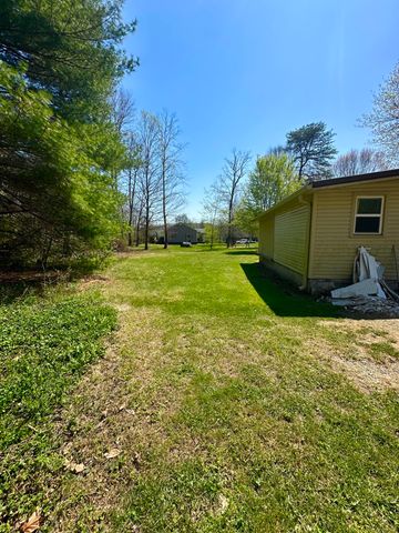 330 Happy Hollow Road, Hustonville, KY 40437