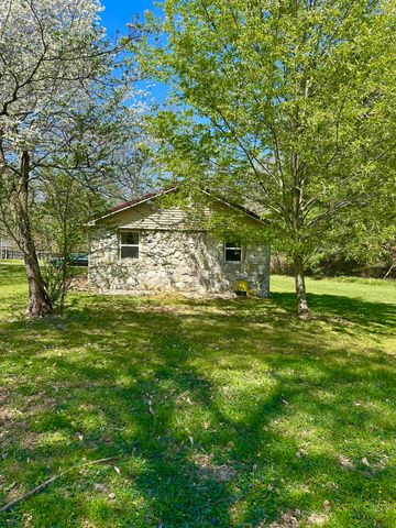 330 Happy Hollow Road, Hustonville, KY 40437