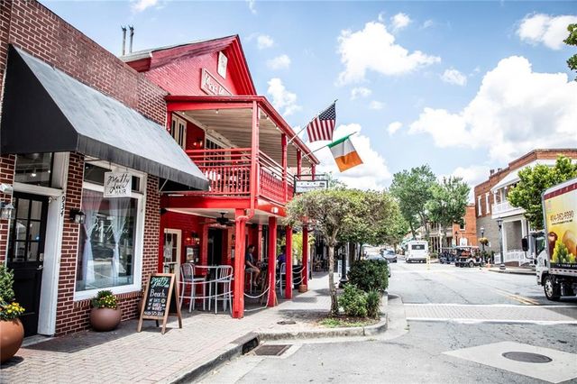 116 Bridgecrest Road 9, Roswell, GA 30075