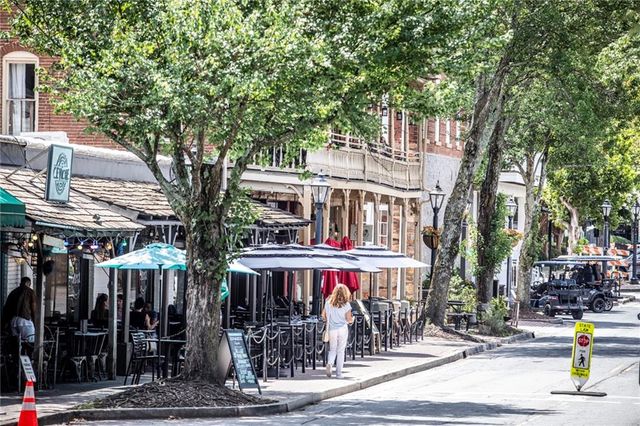 116 Bridgecrest Road 9, Roswell, GA 30075