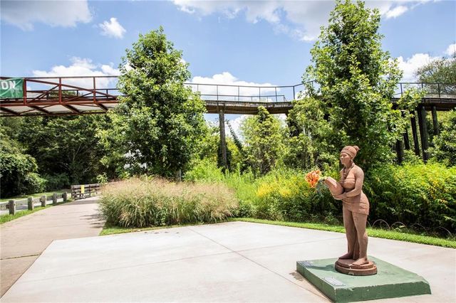 116 Bridgecrest Road 9, Roswell, GA 30075