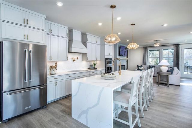 116 Bridgecrest Road 9, Roswell, GA 30075