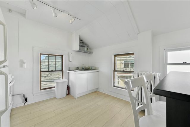 23 Tafts Ave 2, Winthrop, MA 02152