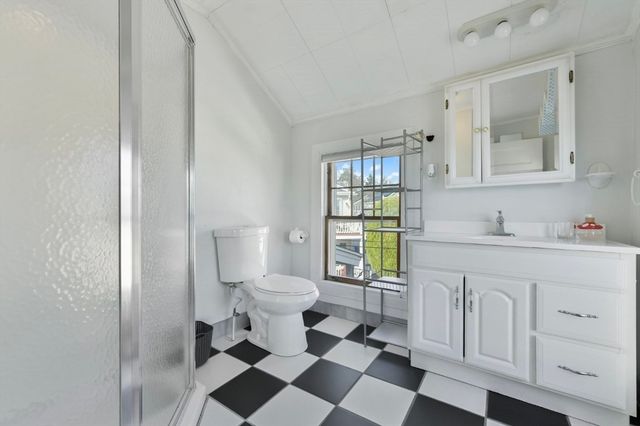 23 Tafts Ave 2, Winthrop, MA 02152