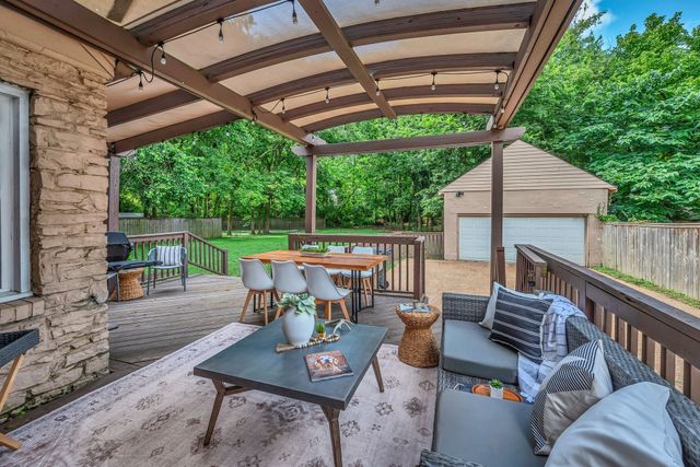 911 Woodmont Blvd, Nashville, TN 37204