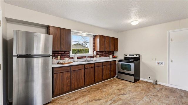 1410 N Bowman Rd, Spokane Valley, WA 99212