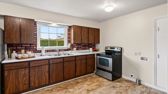 1410 N Bowman Rd, Spokane Valley, WA 99212