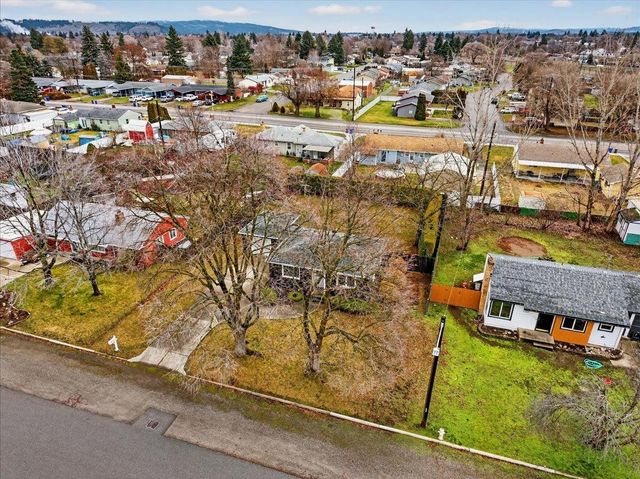 1410 N Bowman Rd, Spokane Valley, WA 99212