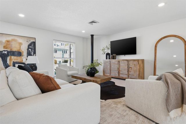 501 65TH STREET, Holmes Beach, FL 34217