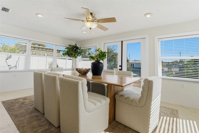 501 65TH STREET, Holmes Beach, FL 34217