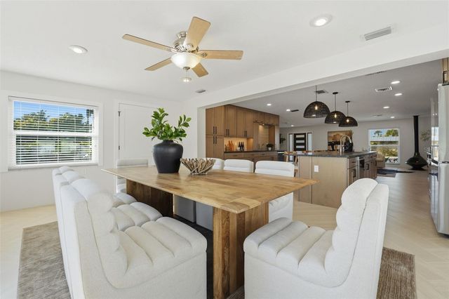 501 65TH STREET, Holmes Beach, FL 34217