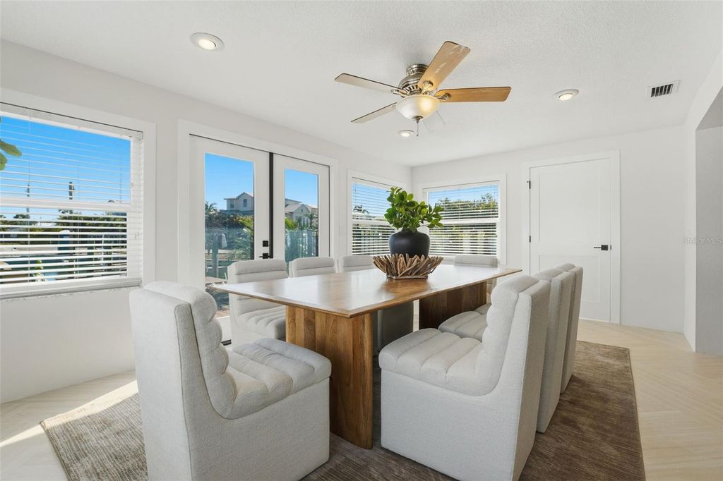 Image 26 of property listing at 501 65TH STREET, Holmes Beach, FL 34217