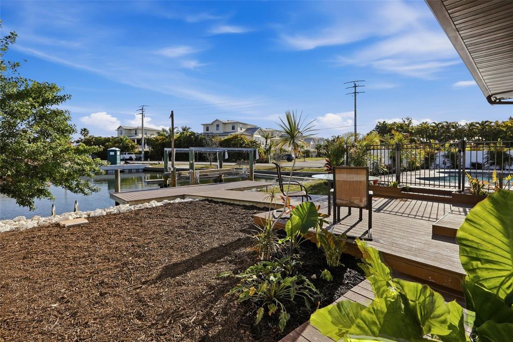 Image 52 of property listing at 501 65TH STREET, Holmes Beach, FL 34217