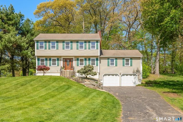 74 Hillside Lane, Monroe, CT 06468