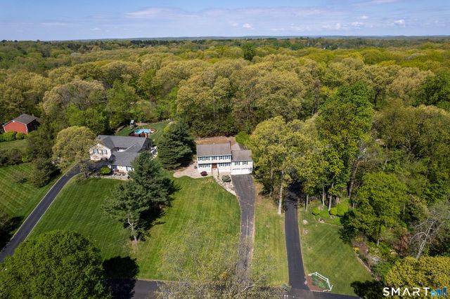 74 Hillside Lane, Monroe, CT 06468