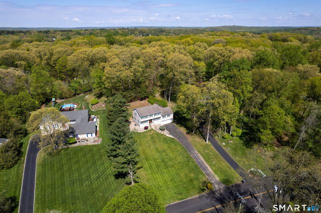 74 Hillside Lane, Monroe, CT 06468