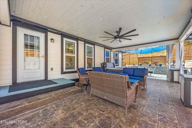 7933 Wells Scenic View Lane, Knoxville, TN 37938